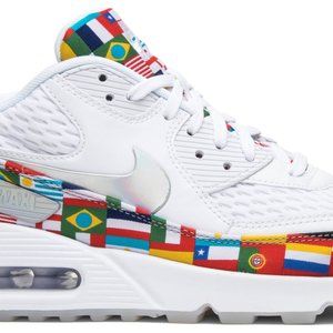 NIKE Air Max 90 'International Flag'